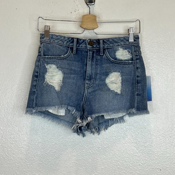 NWT Show Me Your Mumu Dark Wash Wyoming High Rise Distressed Shorts Size 25 - Picture 4 of 7